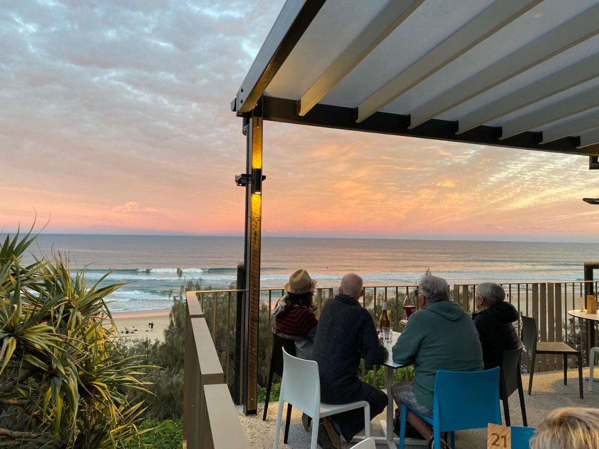 Dolphins Backpackers Vandrarhem Sunshine Beach Exteriör bild